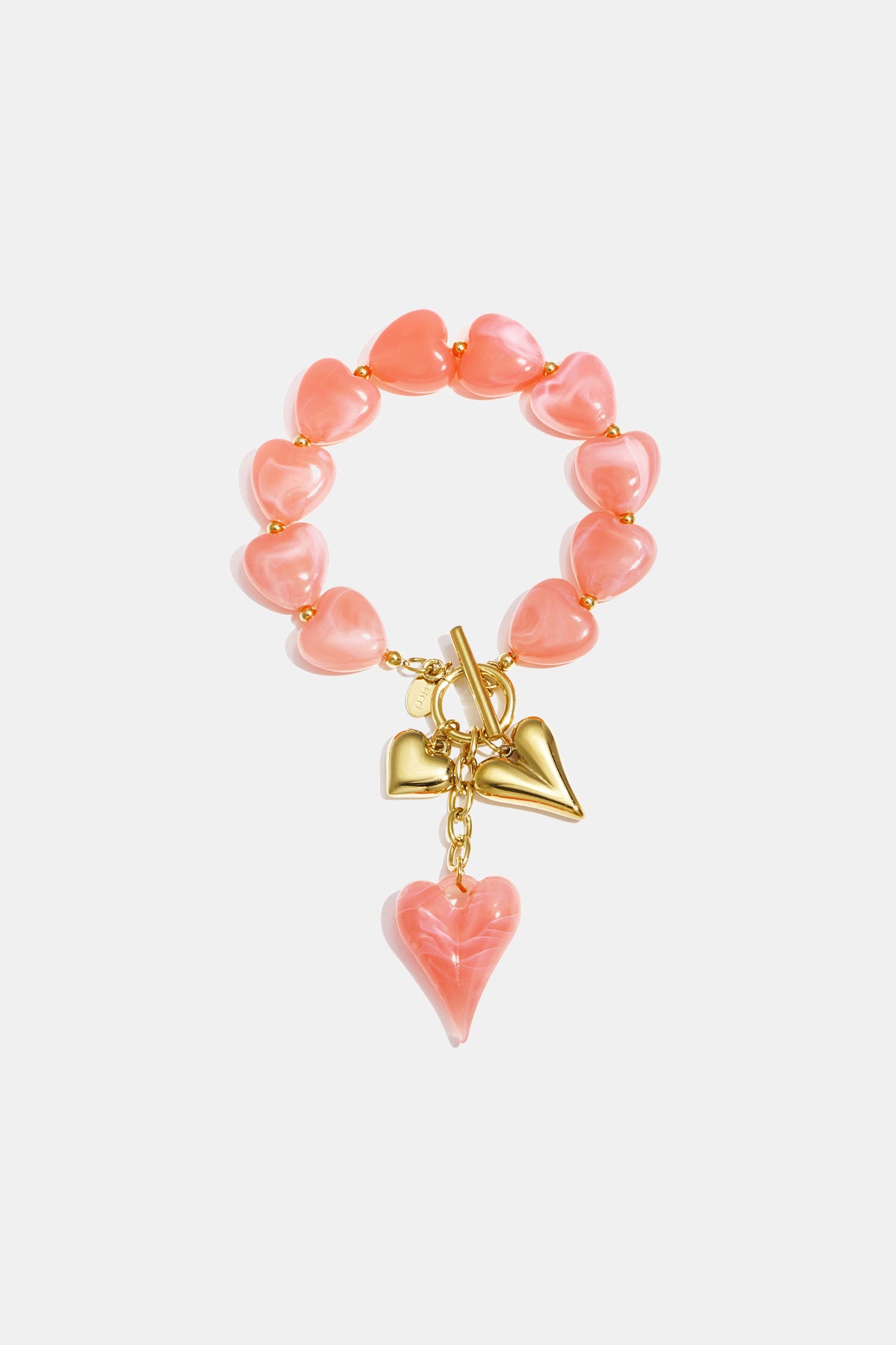 Kralenarmband met hangende harten charms