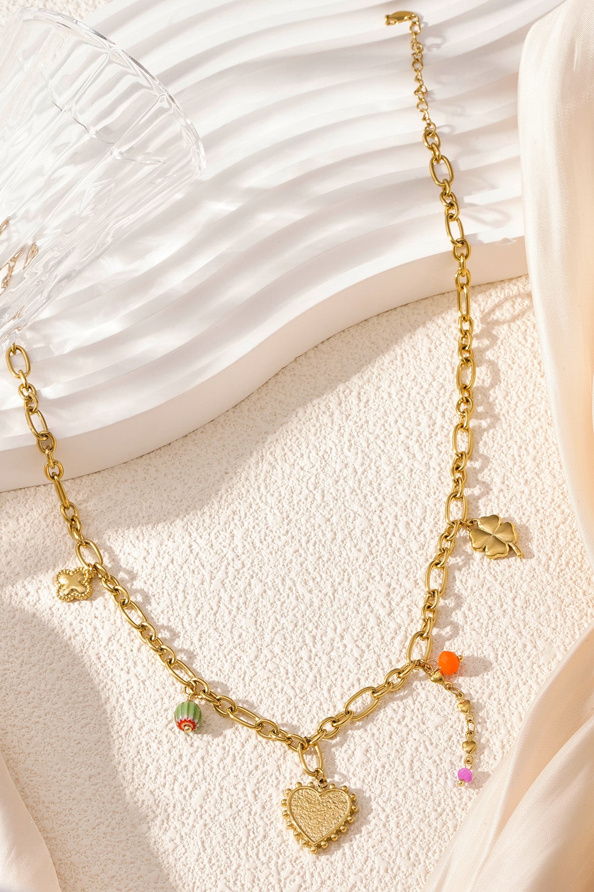 golden vibes ketting