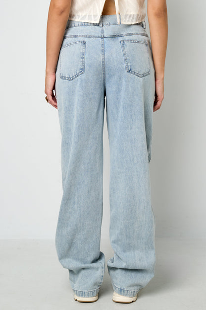 Comfortable Light Indigo Denim Pants for All Fits