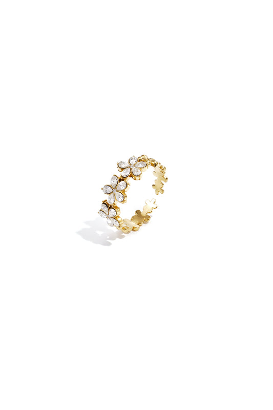 Ring met bloemen en steentjes