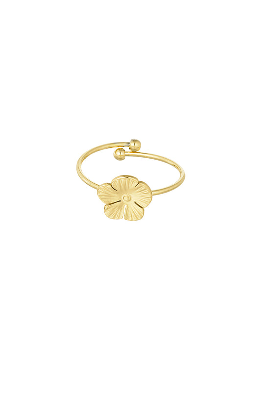 ring met schattige bloem