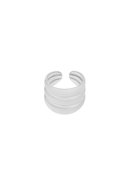 three in a row ring