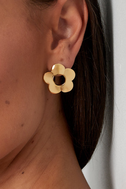 Grote bloemen oorbellen
