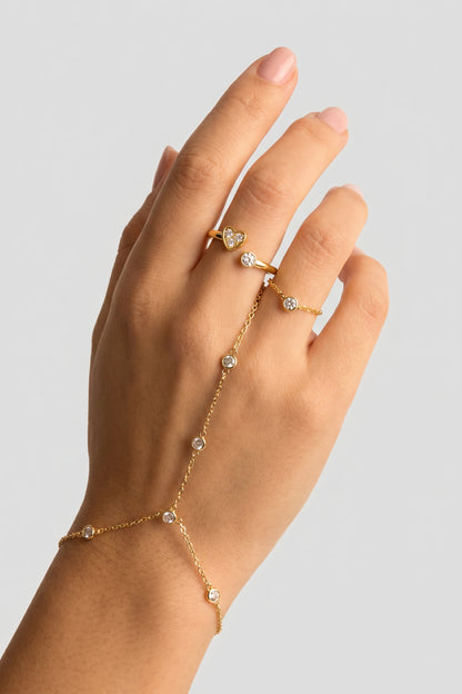 Minimalistische verstelbare ring met steentjes en hart