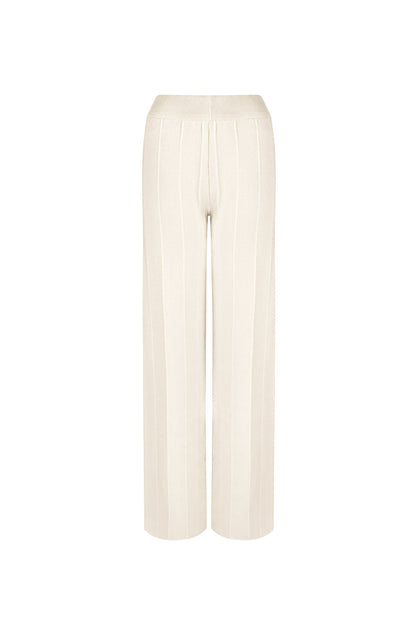 Elegant Wide Leg Pants for All Shapes