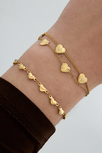 Multi heart armband
