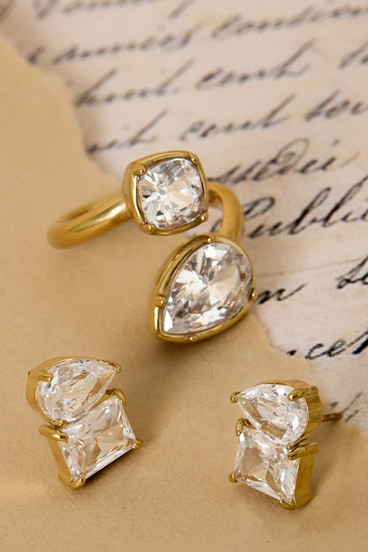 Minimalistische ringen van roestvrij staal in ovale vorm, eenvoudige dagelijkse sieraden uit de Simple Series voor dames.