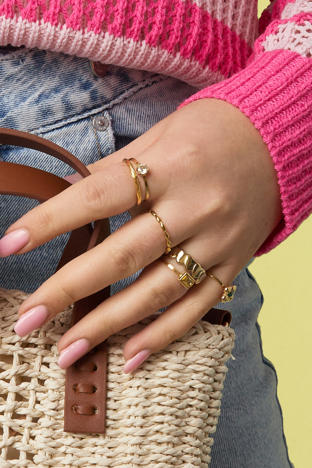 Minimalistische ring met steen