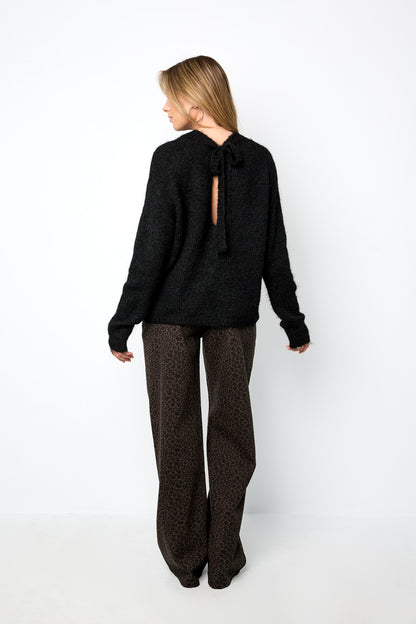 Trui met open rug