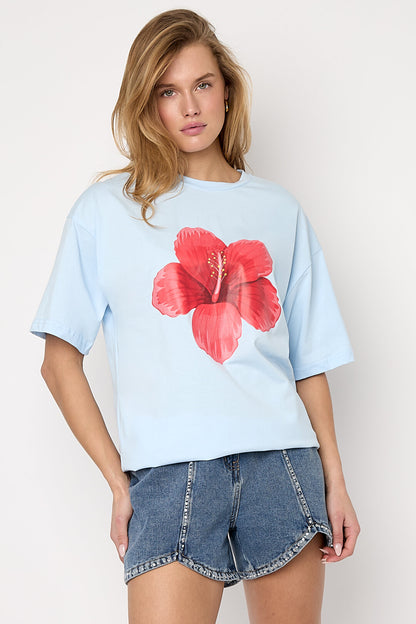 T-shirt met tropische bloemen