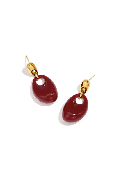 Oorbellen van hars met een onregelmatige vorm, eenvoudige, alledaagse sieraden voor dames.