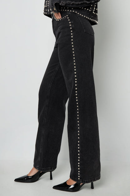 Stylish Black Straight Denim Pants for All Fits