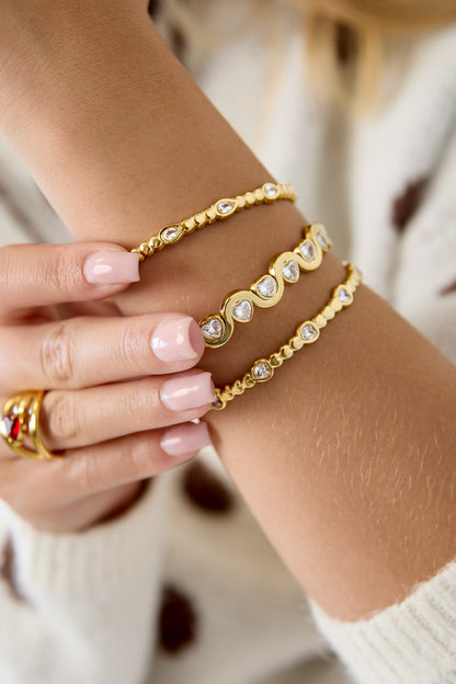 Roestvrijstalen armbanden met hartje, eenvoudige dagelijkse sieraden uit de Simple Series voor dames.