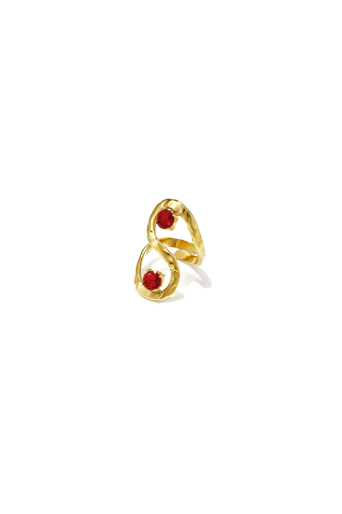 Opvallende ringen van roestvrij staal met een onregelmatige vorm, casual en eenvoudig, uit de casual collectie voor dagelijks gebruik. Damessieraden.