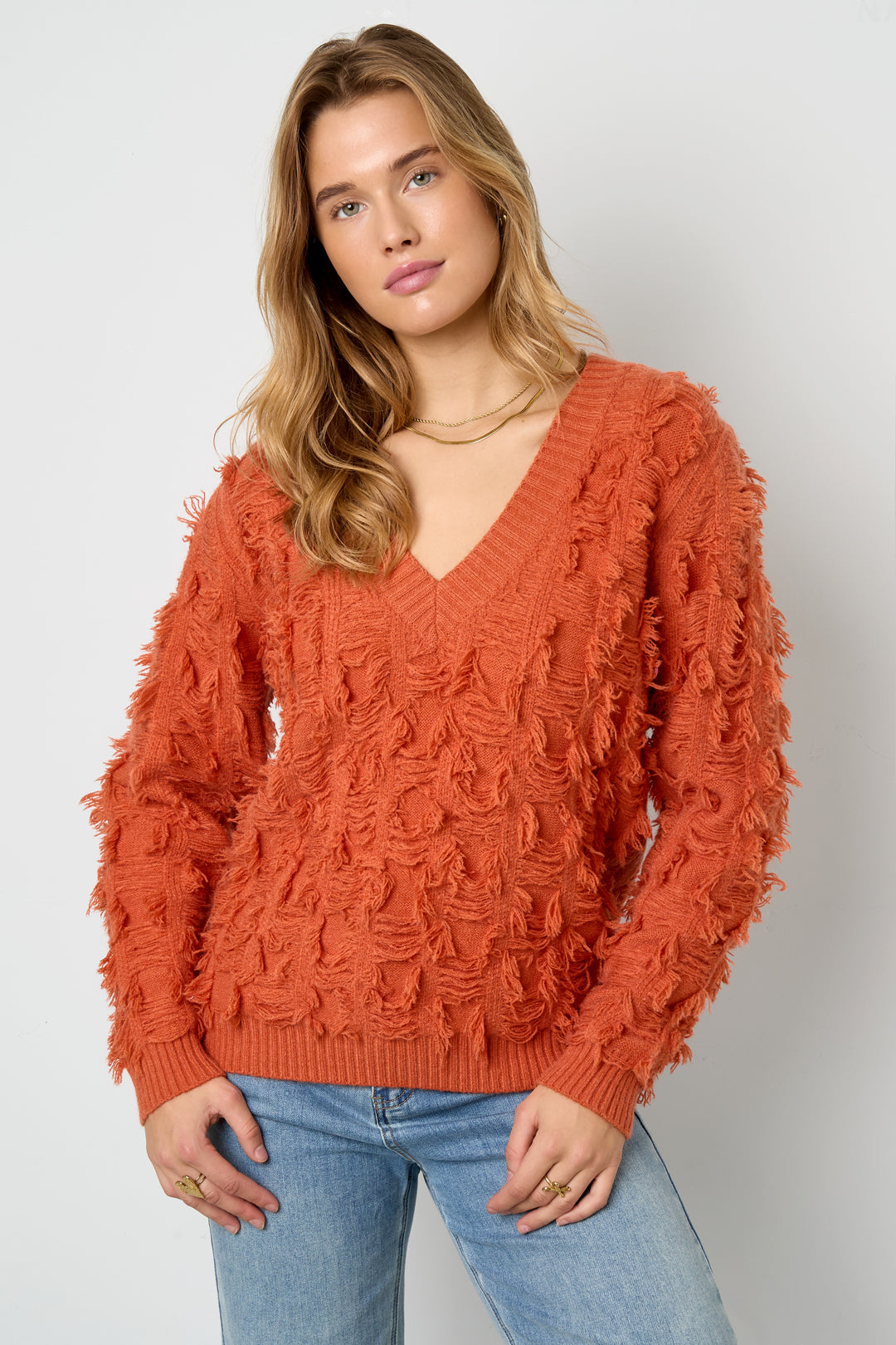 V sweater met franjes