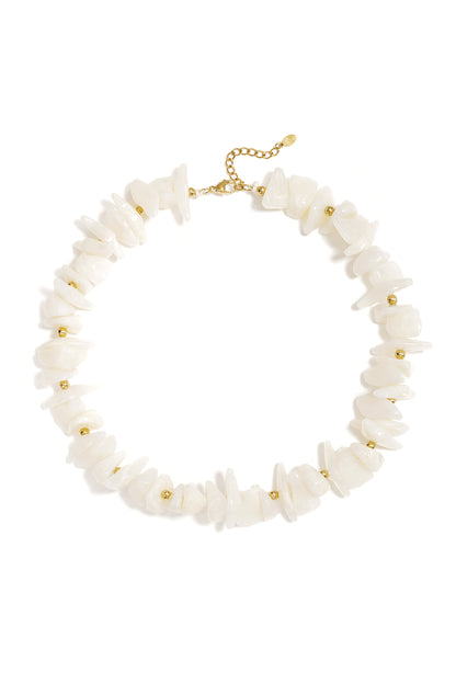 Kralen ketting met verschillende vormen en kleuren steentjes