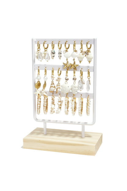 Oorbellen set met strandthema op display