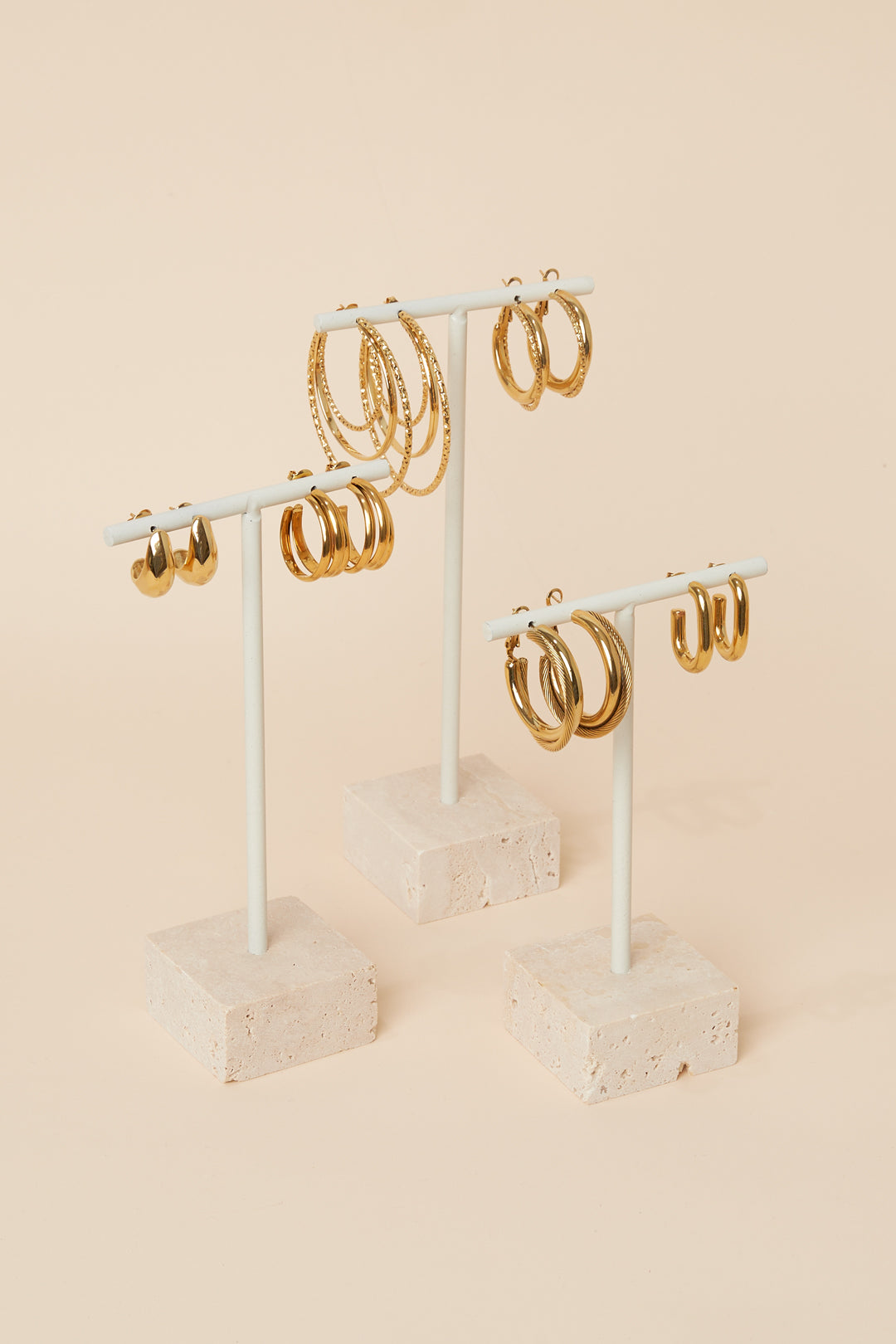3 stenen oorbellen displays